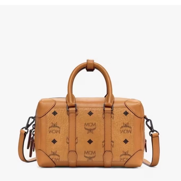 Berlin, Crossbody, MCM tote bag small. New with tag. - Picture 4 of 10